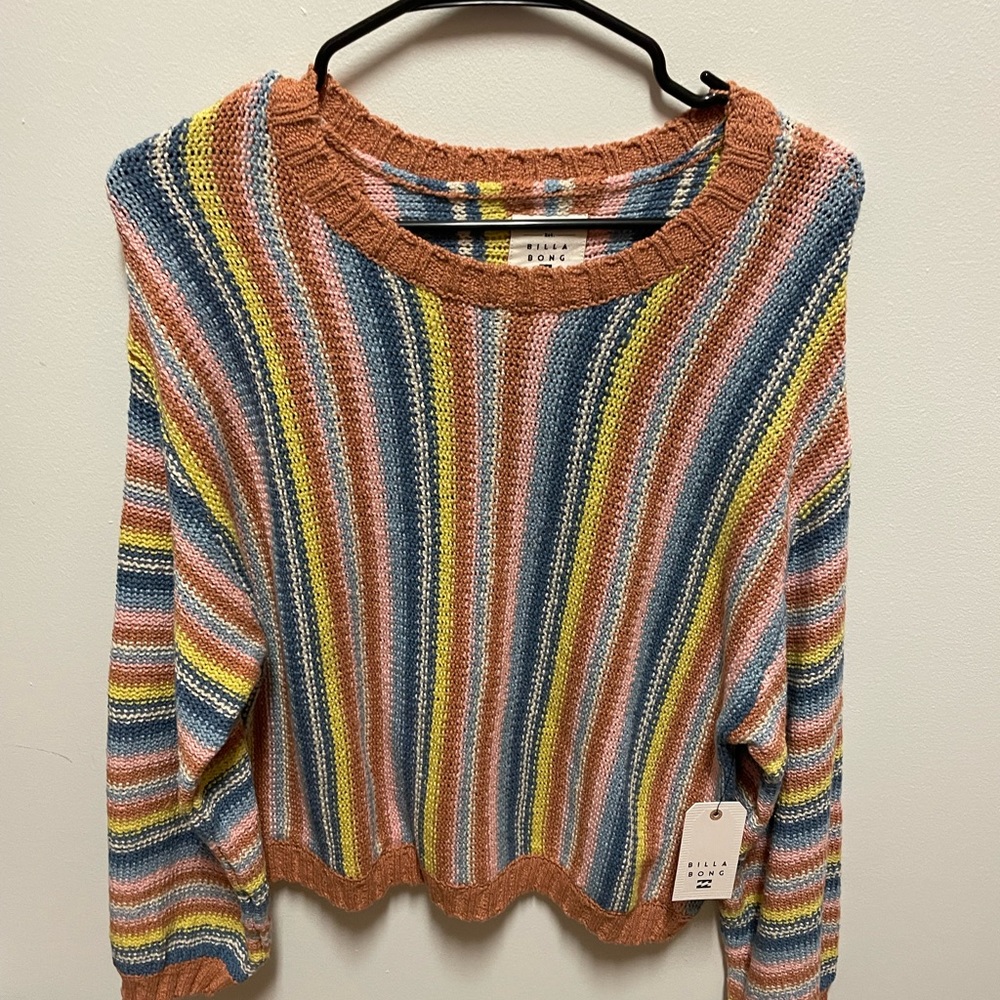 Billabong Sweater with tags